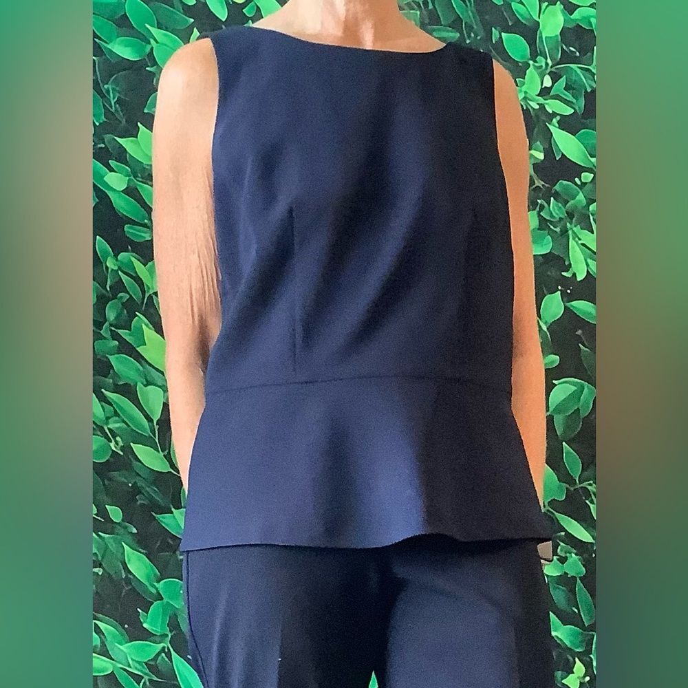 🔵 Talbots Navy Sleeveless Peplum Top – Rounded Neck – Size 6 - Picture 4 of 10